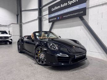  Voir détails -Porsche 911 Turbo S Cabriolet 3.8 560 cv PDK à Saint-Genis-les-Ollires (69)