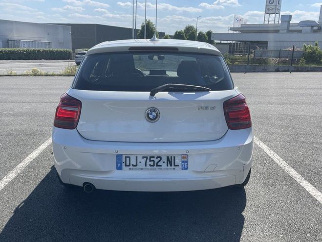 BMW Serie 1 (F21/F20) 118D 143CH SPORT 5P Blanc de 2014