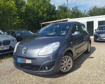  Voir détails -Renault Twingo II (C44) 1.2 16v 75ch Initiale à vreux (27)
