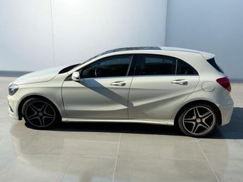  Voir détails -Mercedes Classe A 200 CDI Fascination AMG / Historique Mer à Saint-Laurent-du-Var (06)
