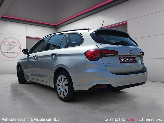 Fiat Tipo 5 PORTES BUSINESS VPC 1.3 MULTIJET 95 CH Gris de 2017