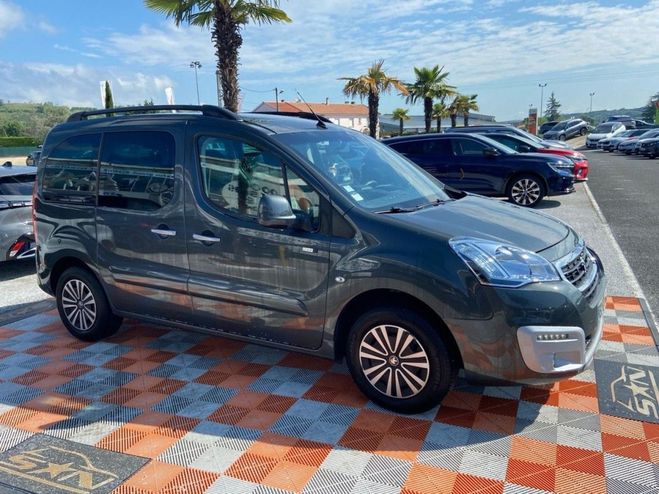 Peugeot Partner TEPEE 1.2 PURETECH 110 STYLE 1 re main Gris Clair de 2016