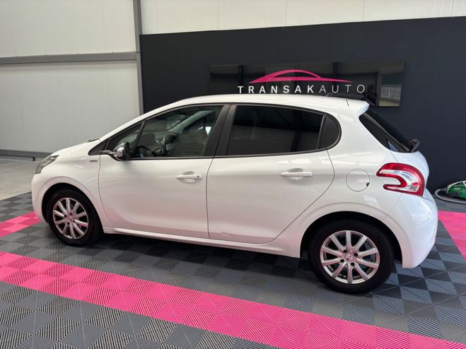 Peugeot 208 1.2 VTi 82ch BVM5 Urban Soul ( MOTEUR NE Blanc de 2013