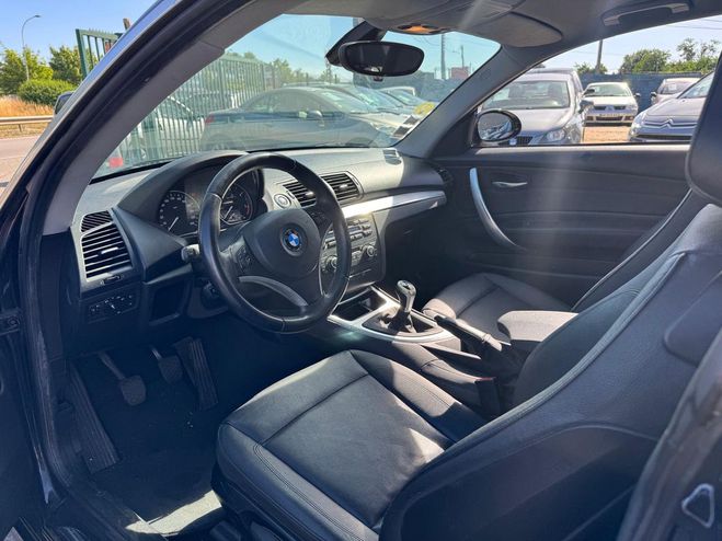 BMW Serie 1 (E82) COUPE 118D 143 AVANTAGE EDITION CU Noir de 2009