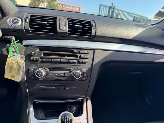 BMW Serie 1 (E82) COUPE 118D 143 AVANTAGE EDITION CU Noir de 2009