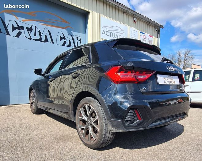 Audi A1 Citycarver 30 TFSI 110ch Design Luxe S t Noir de 2022