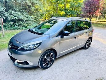  Voir détails -Renault Megane scenic 1.2i - 16V TURBO TCE 130 à Montfermeil (93)