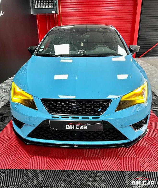 Seat Leon III Cupra 5 portes 2.0 TFSi 16V DSG6 290 Noir de 2017