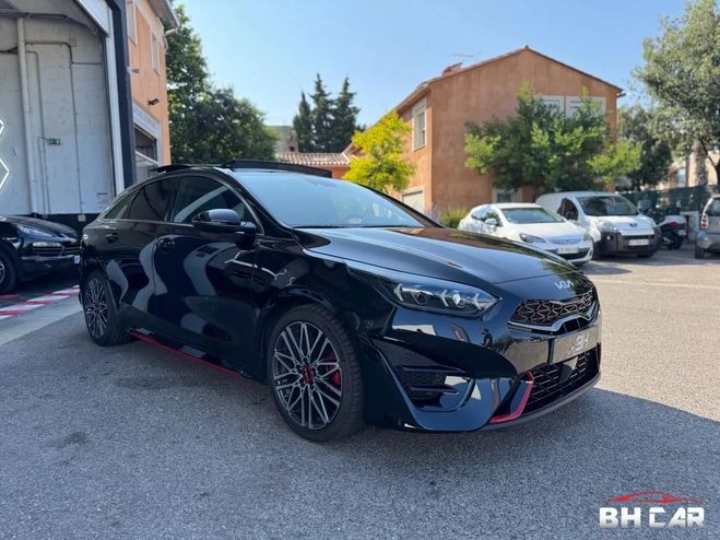 Kia ProCeed GT SHOOTING BRAKE 1.6 T-GDI 205CV DCT BV Noir de 2024