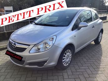  Voir détails -Opel Corsa 1.2 Selection à Calais (62)