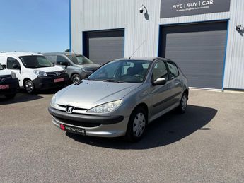  Voir détails -Peugeot 206 1.4i BERLINE X Line Clim à Crottet (01)
