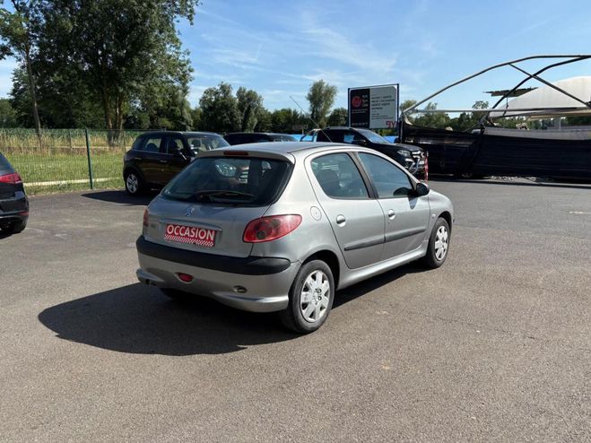 Peugeot 206 1.4i BERLINE X Line Clim GRIS CLAIR de 2005
