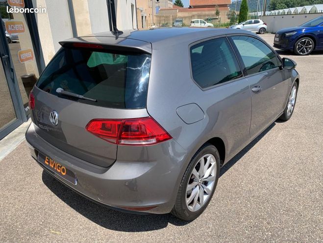 Volkswagen Golf 1.2 TSI 105CH BLUEMOTION CARAT DSG7 BVA- Gris de 2013