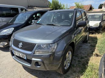  Voir détails -Suzuki Grand Vitara 1.9 DDIS LUXE 5P à Cannes (06)