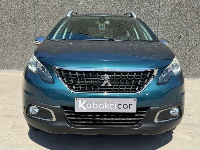 Peugeot 2008 1.2i Style--21.000 KM--CARPLAY--GPS-USB- Bleu Mtallis de 