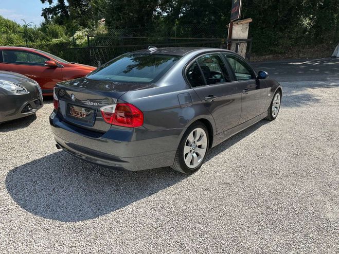 BMW Serie 3 3 (E90) 320I CONFORT 129000KMS GRIS de 2005