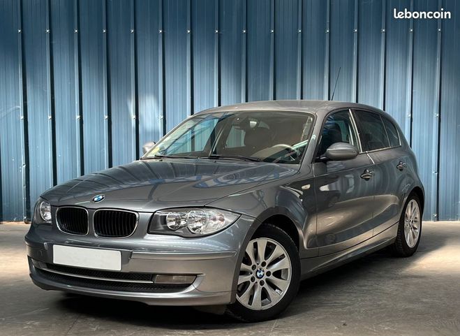BMW Serie 1 118d 143 ch Garantie 12 mois Parfait ta Gris de 2009