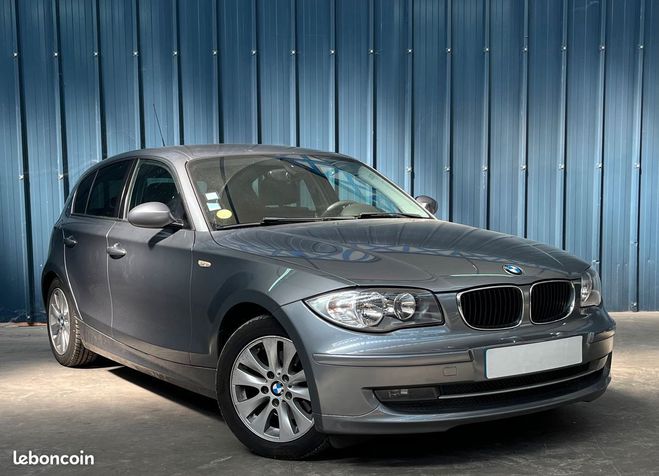 BMW Serie 1 118d 143 ch Garantie 12 mois Parfait ta Gris de 2009