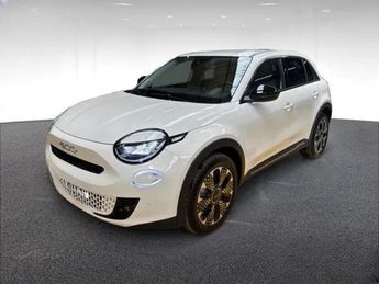  Voir détails -Fiat 600 1.2 Hybrid - 100 - BV DCT 2023 BERLINE L à Cercottes (45)