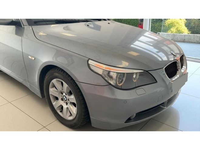 BMW Serie 5 520i E60 6 CYLINDRES 2.2 170 PACK LUXE / Gris de 2003