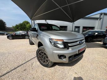  Voir détails -Ford Ranger DOUBLE CABINE 2.2 TDCi 150 4X4 XL PACK à Bagard (30)
