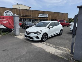  Voir détails -Renault Clio 1.6 E-Tech Hybride - 140 BVA multi-modes à Brive-la-Gaillarde (19)