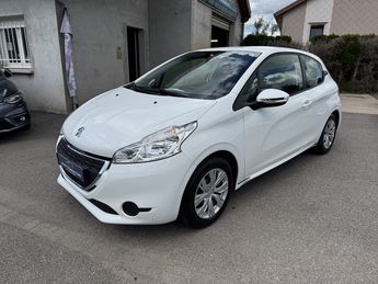  Voir détails -Peugeot 208 1.2 VTI ACTIVE 3P à Saint-Nabord (88)