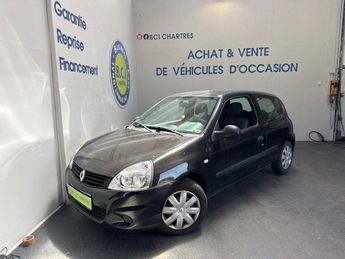  Voir détails -Renault Clio II CAMPUS 1.2 16V 75CH AUTHENTIQUE 3P à Nogent-le-Phaye (28)