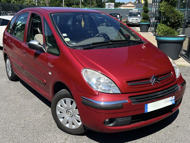 Citroen Xsara Picasso EXCLUSIVE 2.0 i 138 BOITE AUTOMA Rouge de 2006