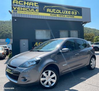 Voir détails -Renault Clio 1.2 tce 100 cv dition XV de France prem à Draguignan (83)