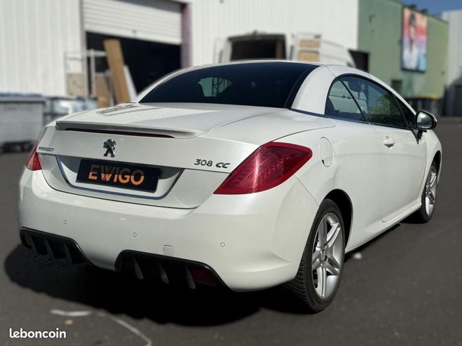 Peugeot 308 CC GENERATION-I 2.0 HDI 165 FELINE SIEGE Blanc de 2013