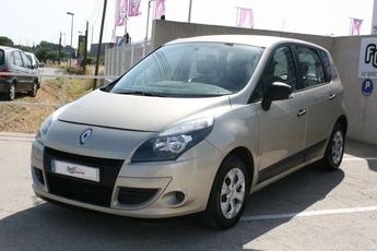  Voir détails -Renault Scenic III 1.5 DCI 95CH AUTHENTIQUE à Vestric-et-Candiac (30)