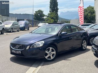  Voir détails -Volvo S60 D3 163 Momentum Geatronic En l'tat à Saint-Martin-d'Hres (38)