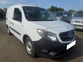  Voir détails -Mercedes Citan 109 CDI 90cv 2places Clim-attelage-11200 à Montigny-en-Gohelle (62)