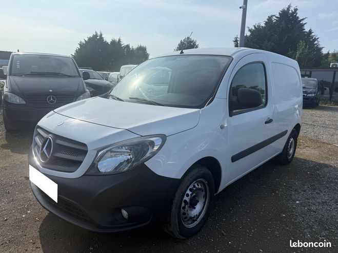 Mercedes Citan 109 CDI 90cv 2places Clim-attelage-11200 Blanc de 2013