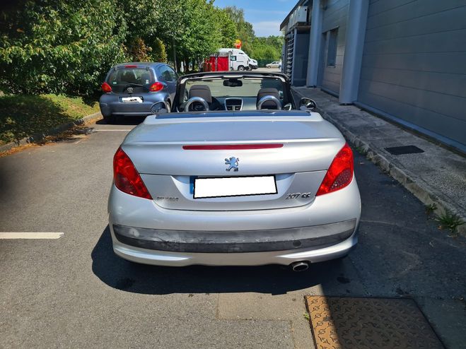 Peugeot 207 CC  120 CV 1 ER MAIN Gris de 2007