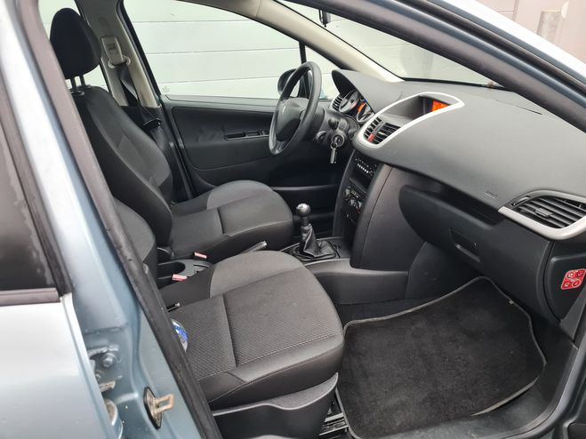 Peugeot 207 1.6 hdi BLUE LYON 90 CV CT OK Bleu clair de 2010