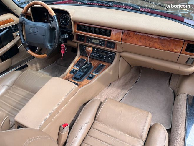 Jaguar XJS cabriolet 4.0 L boite auto Bordeaux de 1994