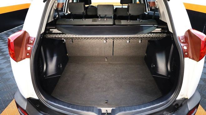 Toyota RAV 4 124 D-4D LIFE 2WD Blanc de 2014