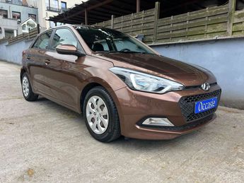  Voir détails -Hyundai I20 1.2i Cool ( airco navi ect) à Wemmel (17)