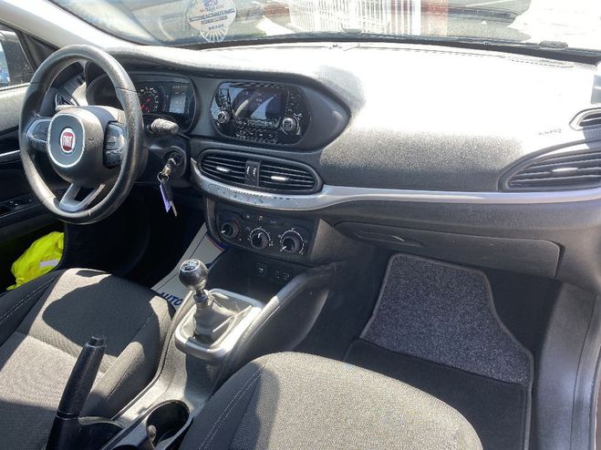 Fiat Tipo STATION WAGON 1.4 95 ch Marron de 2018