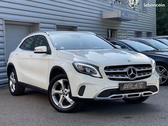 Voir détails -Mercedes Classe GLA Classe 200 d 136ch Sensation 4Matic 7G-D à Fontaine (38)