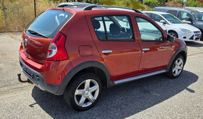 Dacia Sandero STEPWAY 1.5 DCI 70CH 2010 CLIM rouge de 2010