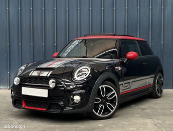  Voir détails -Mini Cooper S Edition GT Pack JCW 192ch Boite Automa à Halluin (59)
