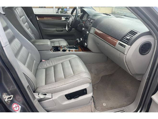 Volkswagen Touareg 3.2 V6 Tiptronic BVA Grise de 2003