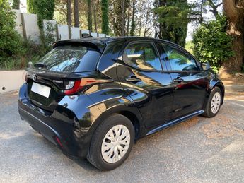  Voir détails -Toyota Yaris 116h France 5p à Aix-en-Provence (13)