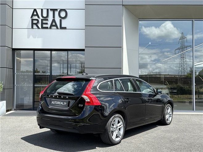 Volvo V60 BUSINESS D3 150 ch Stop&Start Geartronic NOIR de 2015