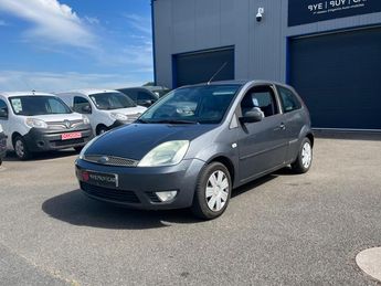 Voir détails -Ford Fiesta 1.3i Fun CLIM GARANTIE 12 MOIS à Crottet (01)