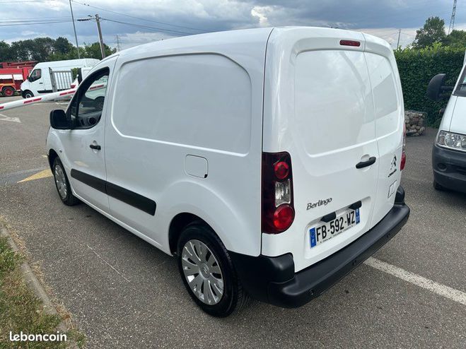 Citroen Berlingo 7990 ht 1.6 hdi 100cv BVA  de 2018
