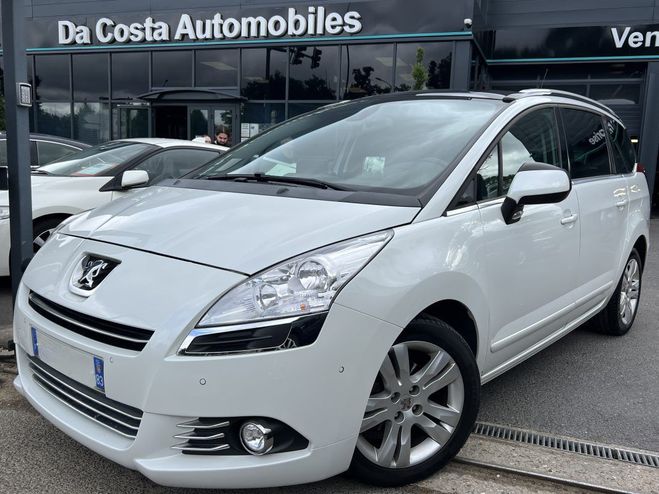 Peugeot 5008 ALLURE 1.6 HDI 112 Cv 7 PLACES GPS TOIT  Blanc de 2012